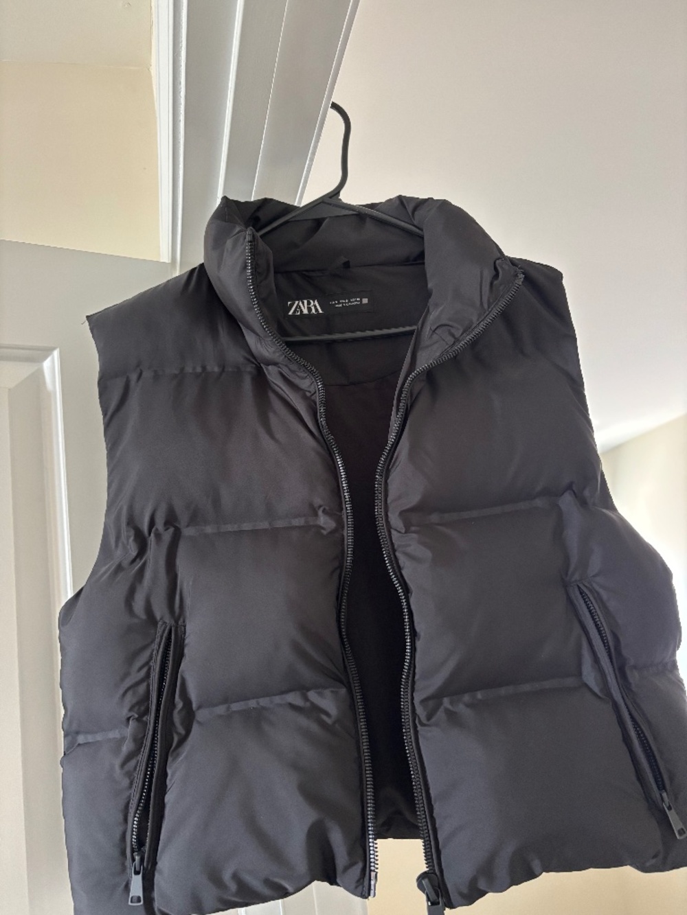 Zara vest